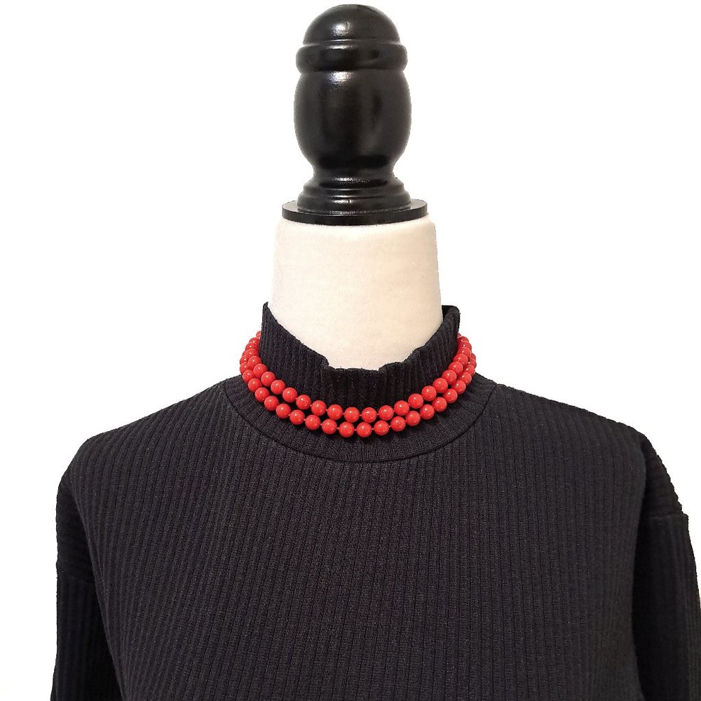 Vintage 80s Red Bead Necklace with clasp